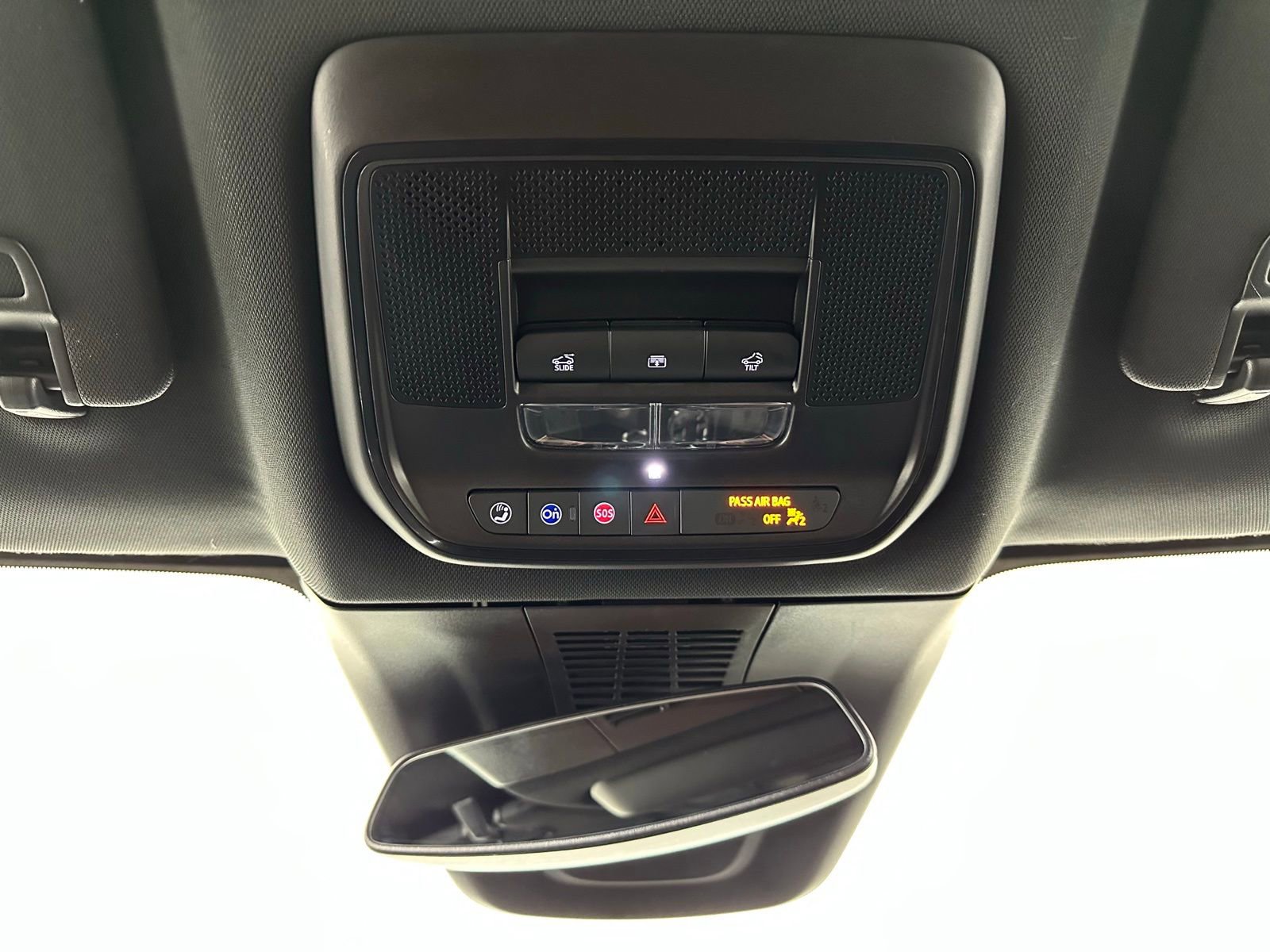 Used 2024 Chevrolet Blazer EV LT image 40