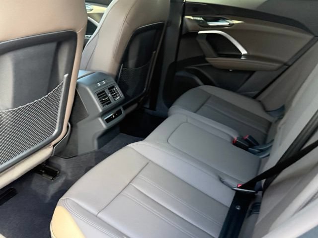 New 2026 Audi Q5 Premium AWD/4WD image 23