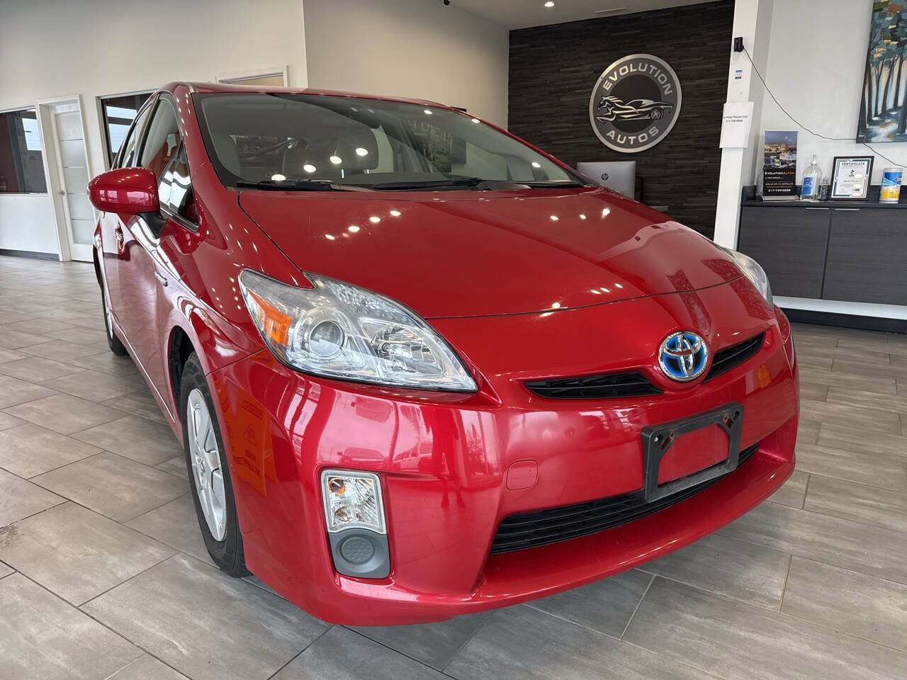 Used 2011 Toyota Prius Three image 1