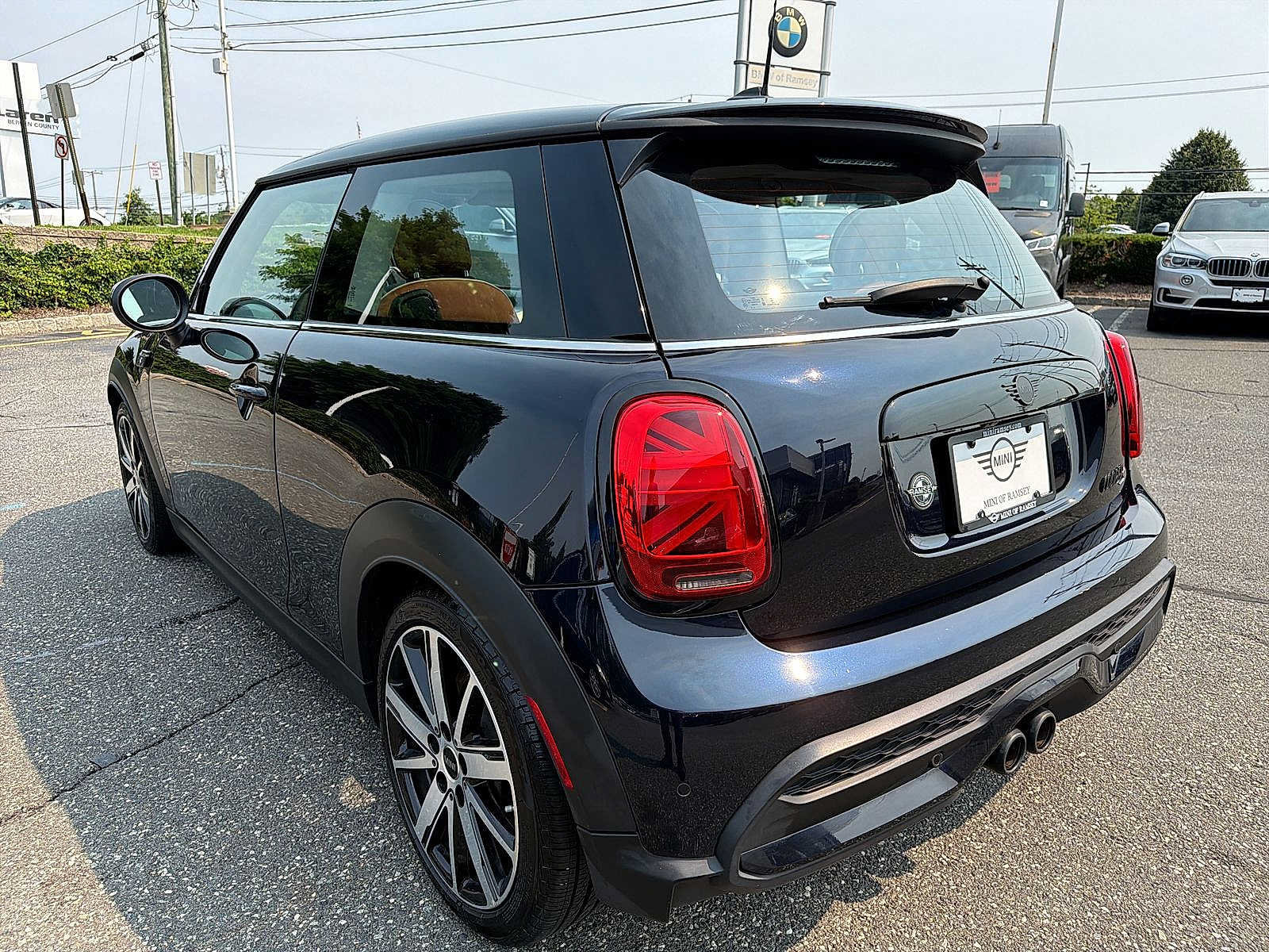 Used 2024 MINI Cooper S FWD image 12