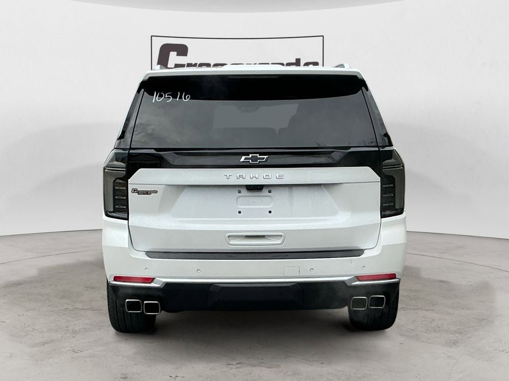 Used 2025 Chevrolet Tahoe High Country AWD/4WD image 4