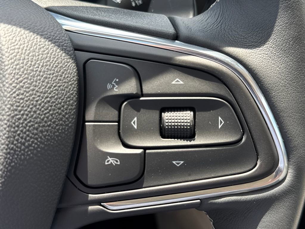 Certified 2023 Buick Envision Preferred AWD/4WD image 20