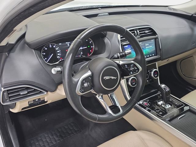 Used 2020 Jaguar XE S image 16