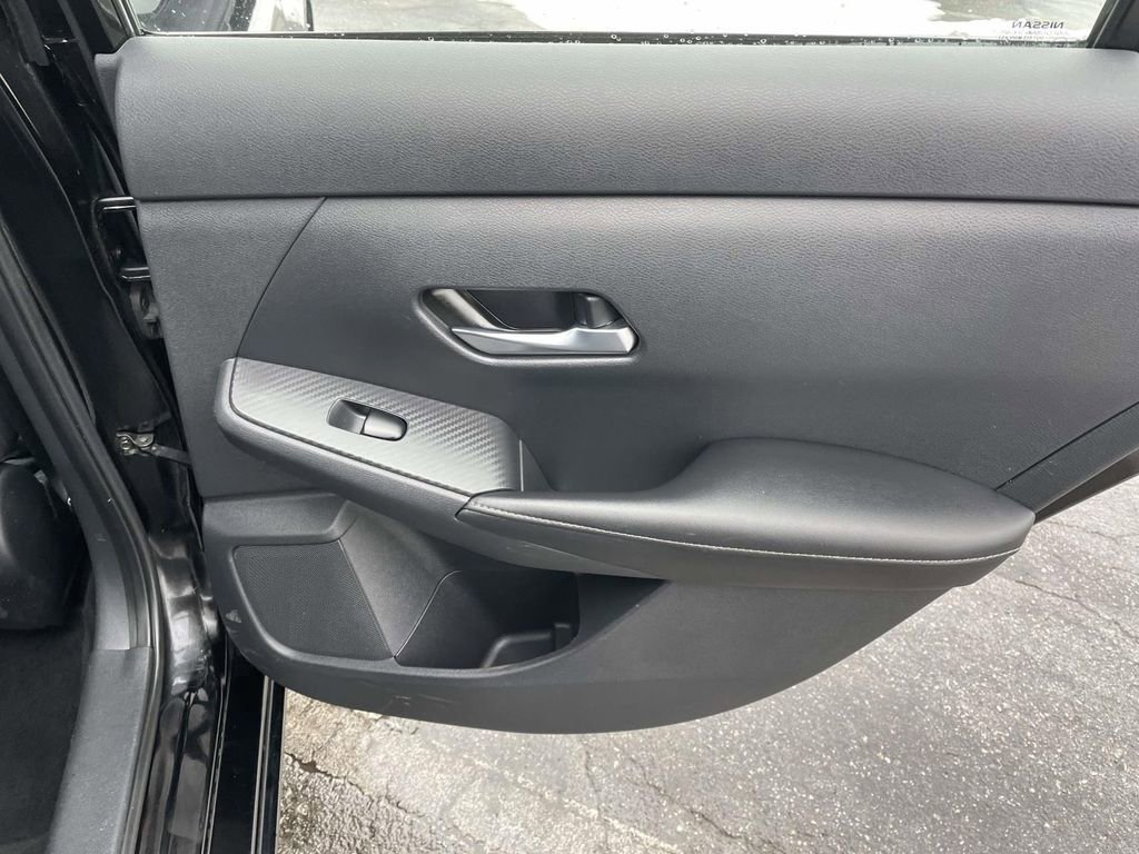 Used 2022 Nissan Sentra SV image 43