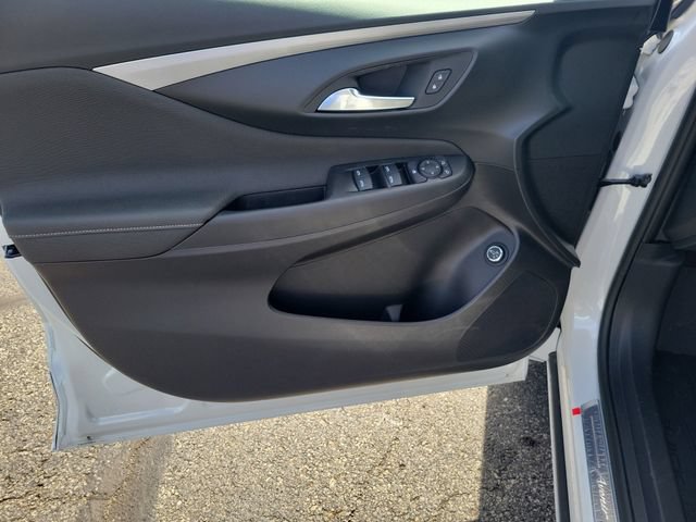 New 2026 Buick Envista Sport Touring FWD image 20