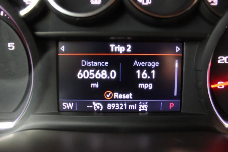 Used 2021 Chevrolet Silverado 2500 LTZ image 35