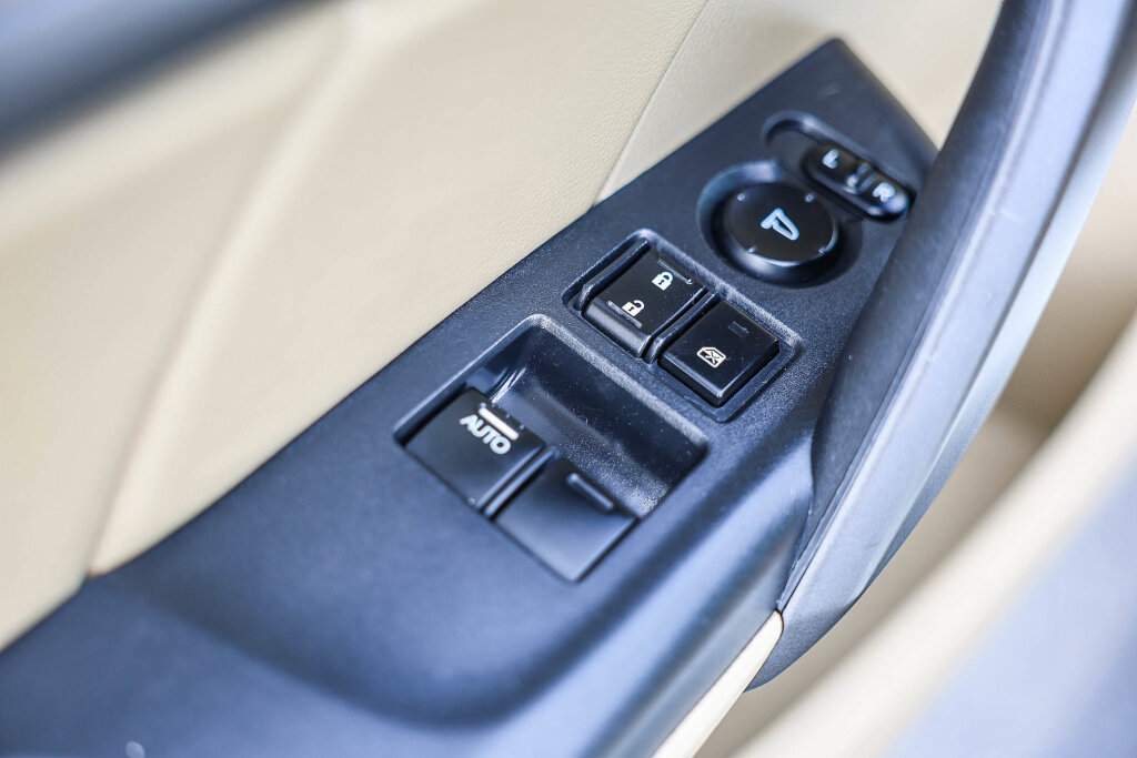 Used 2011 Honda Accord LX-S image 10