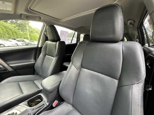 Used 2017 Toyota RAV4 Limited w/ Carpet Mat Package AWD/4WD image 17