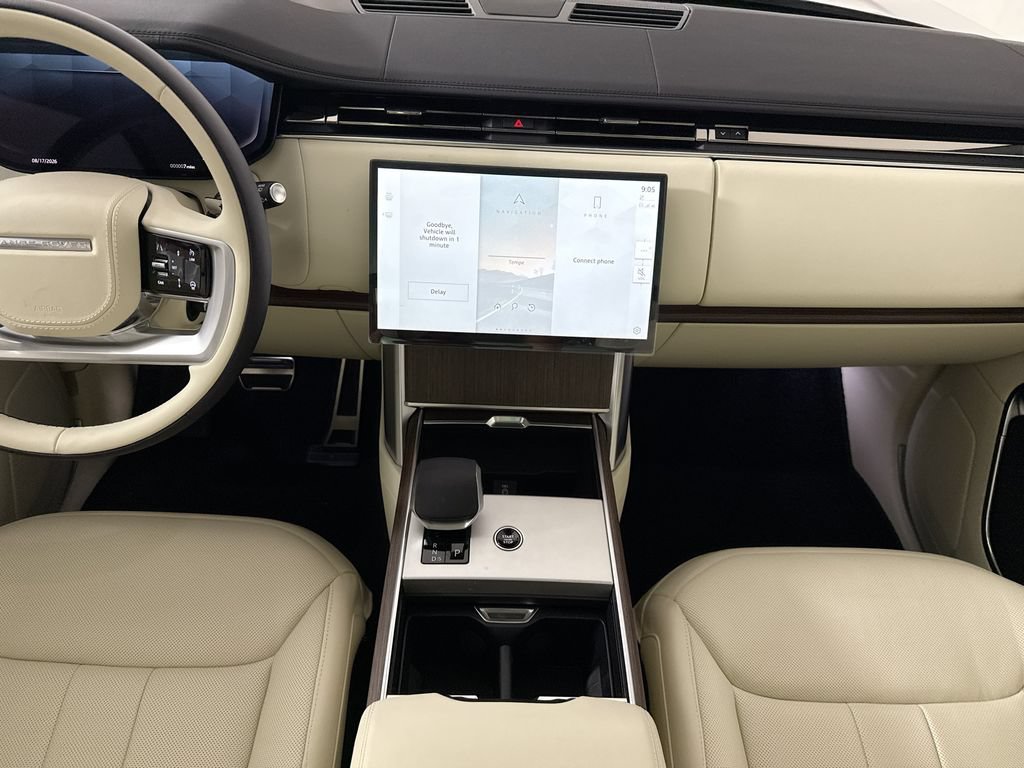 New 2026 Land Rover Range Rover Long Wheelbase SE AWD/4WD image 15
