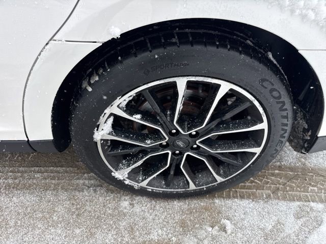 Used 2019 Ford Taurus Limited image 12