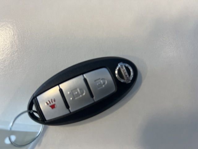 Used 2018 Nissan Pathfinder S image 33