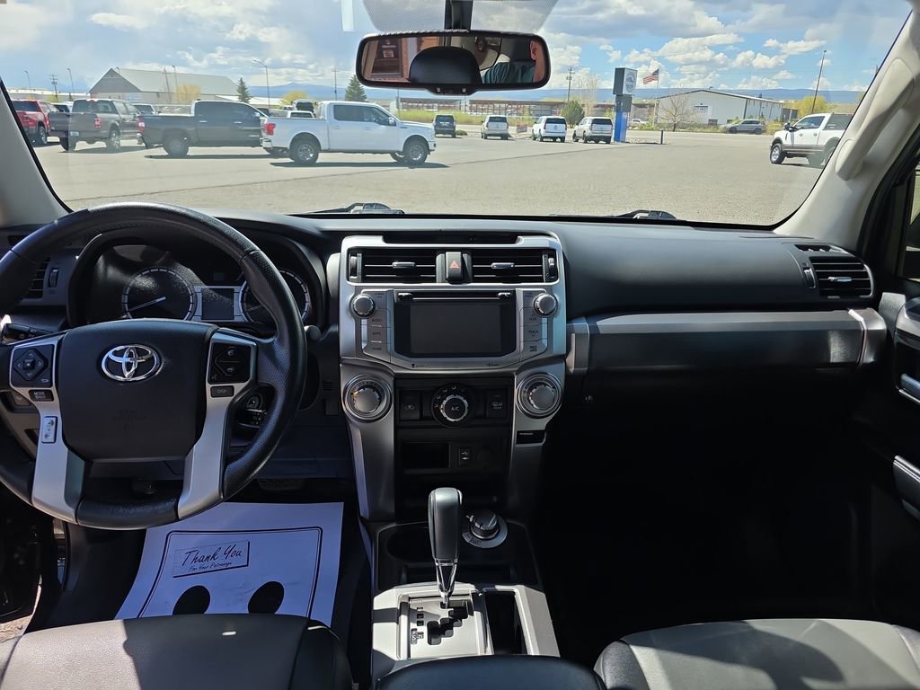 Used 2015 Toyota 4Runner SR5 Premium image 13