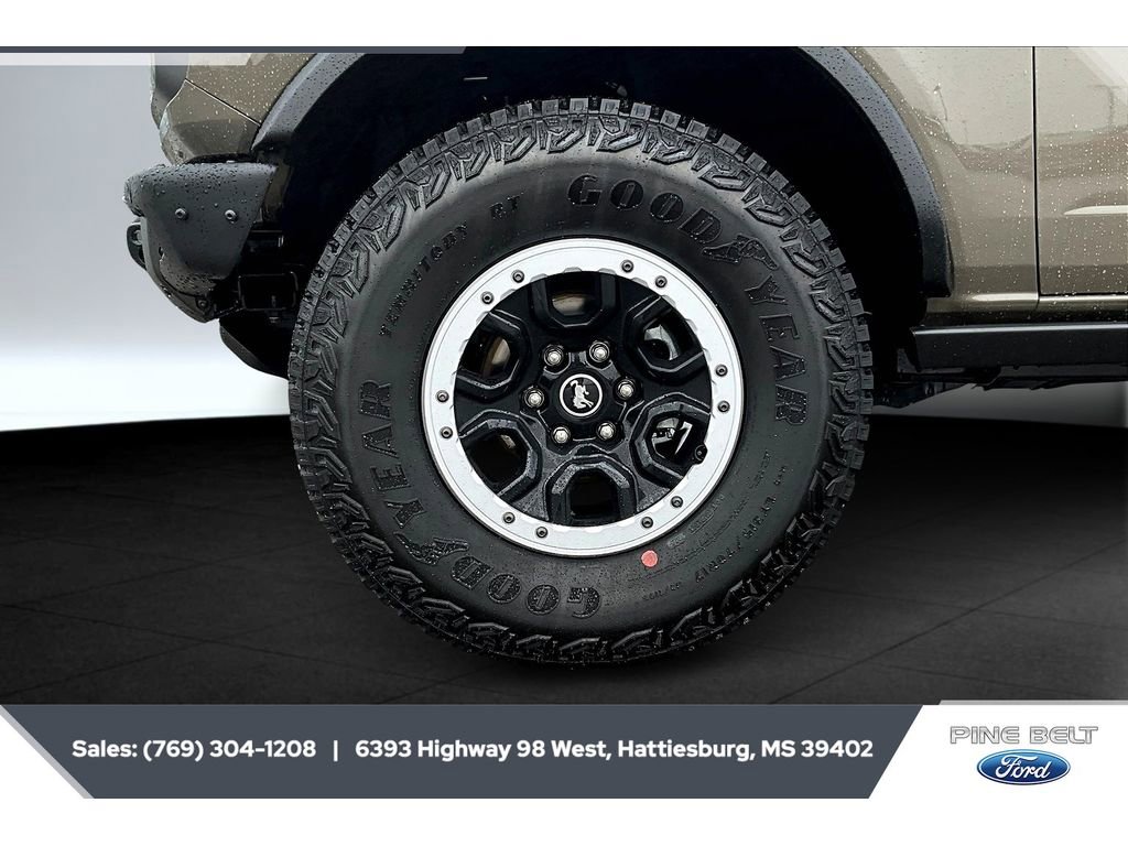New 2025 Ford Bronco Badlands AWD/4WD image 5