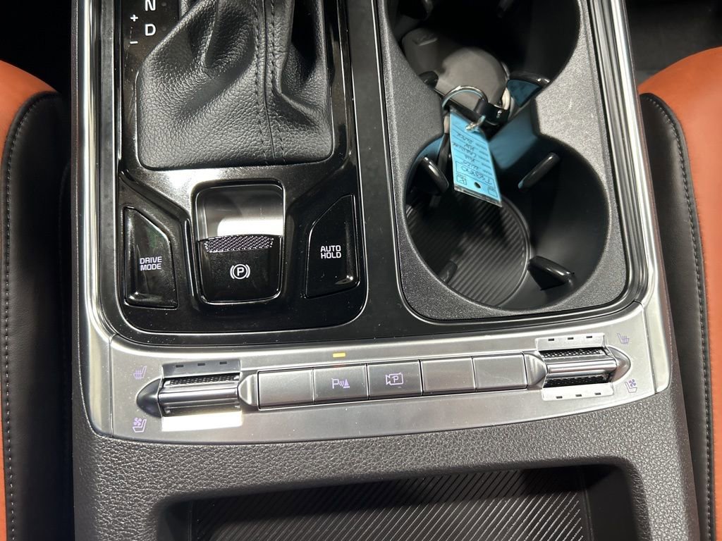 Used 2025 Kia Carnival SX image 28