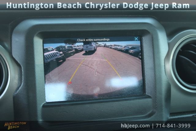 Used 2023 Jeep Wrangler Sport image 24