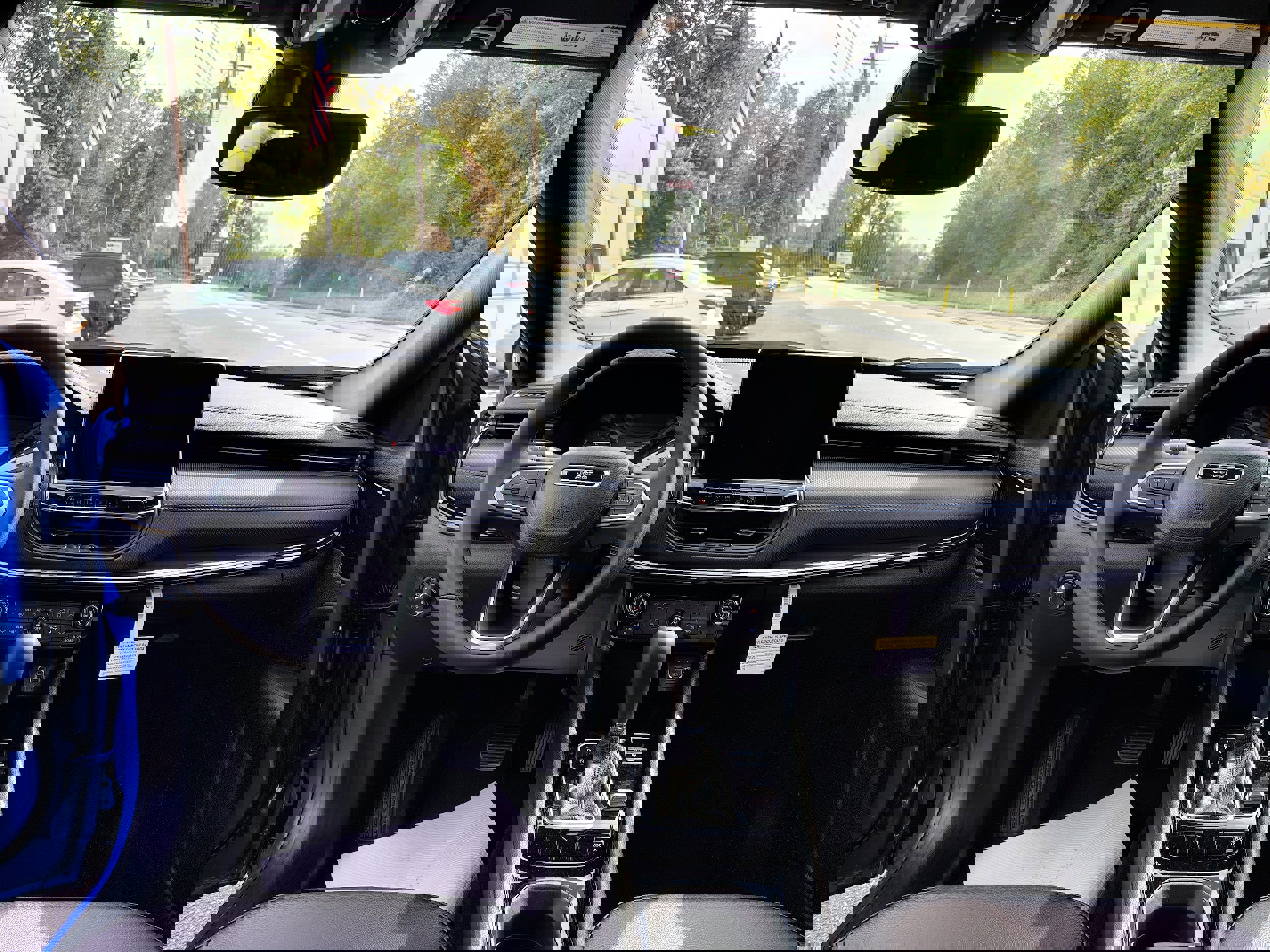 New 2026 Jeep Compass Limited image 24