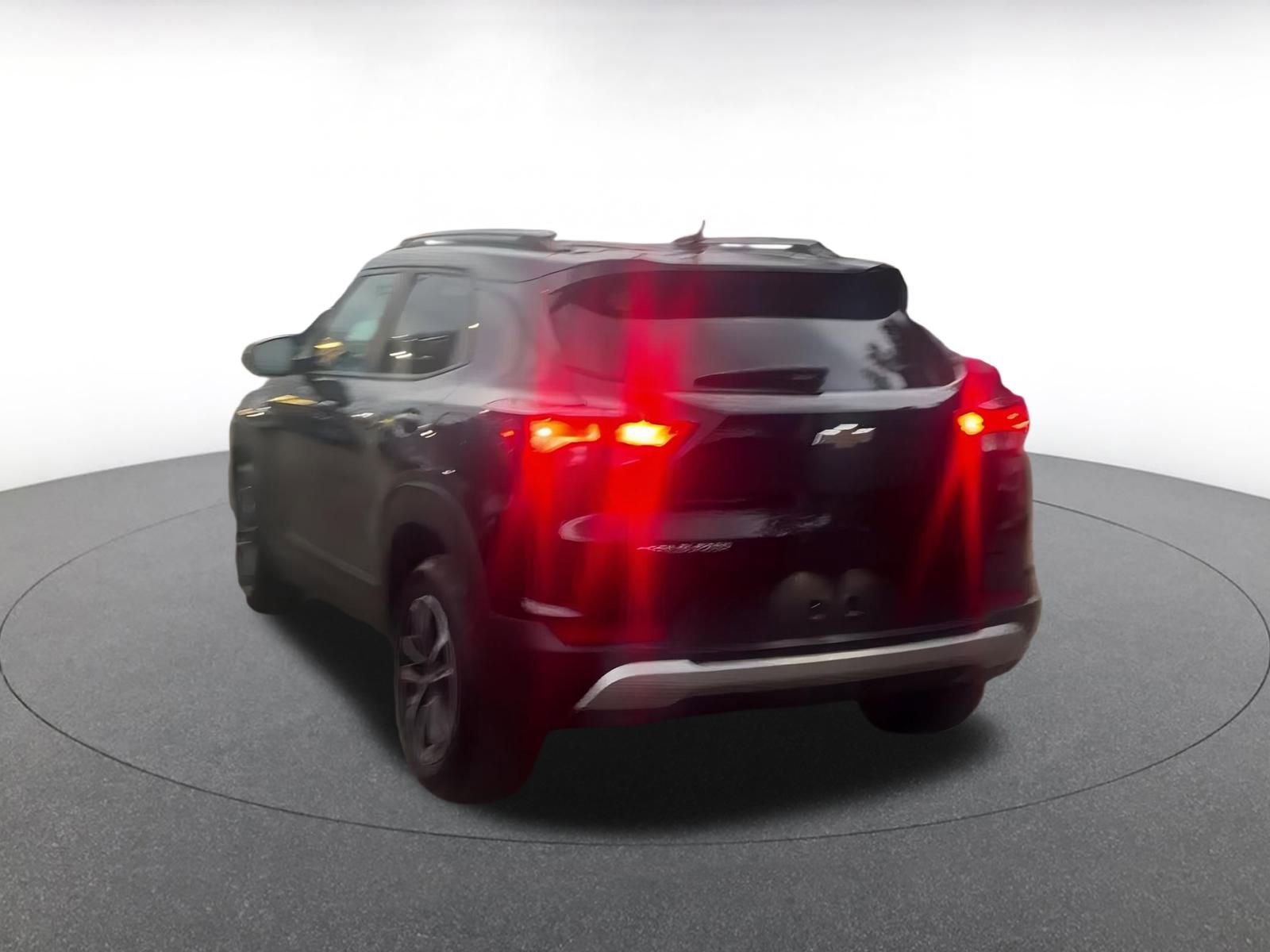 Used 2025 Chevrolet TrailBlazer LT image 10