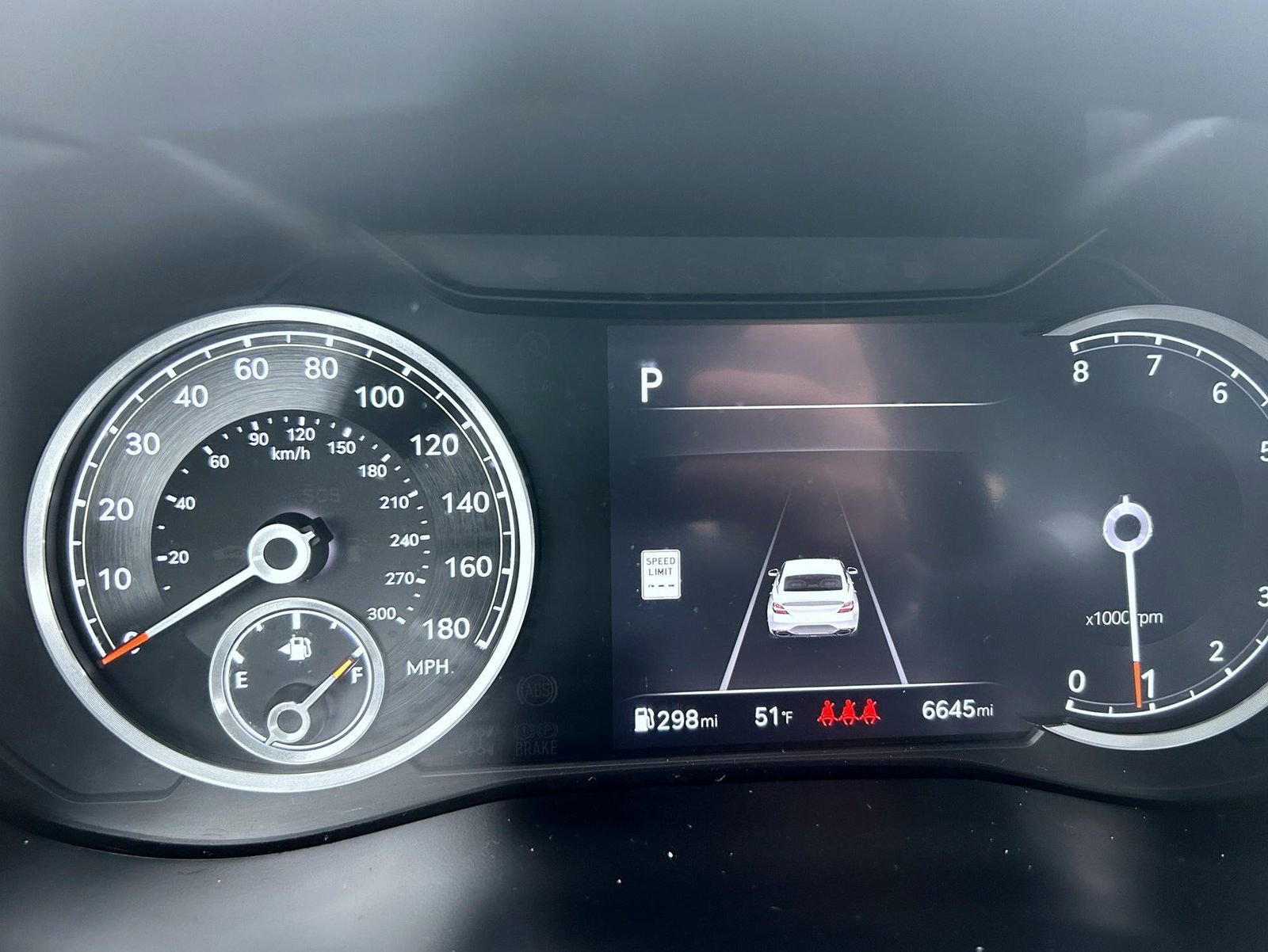 Certified 2025 Genesis G70 3.3T Advanced image 14