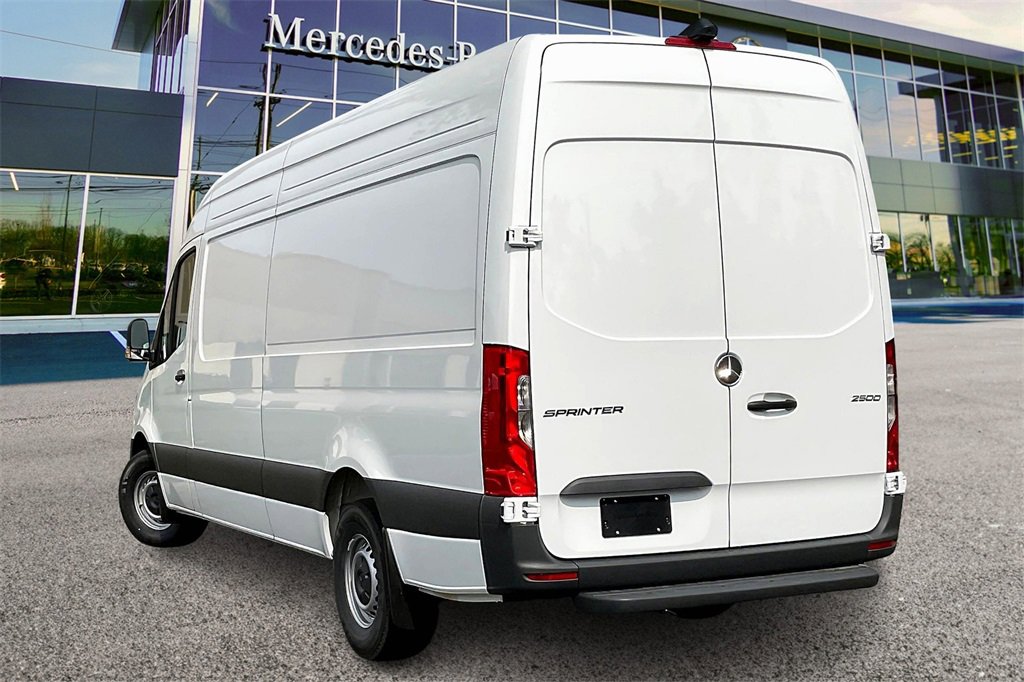 New 2025 Mercedes-Benz Sprinter 2500 image 3