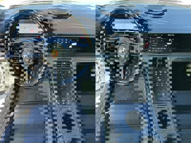 Used 2020 Porsche Taycan 4S image 11