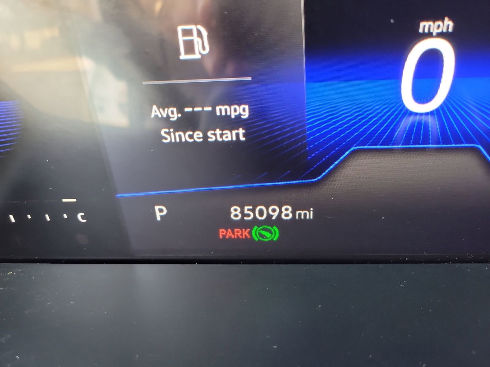 Used 2023 Volkswagen Tiguan SE R-Line image 34