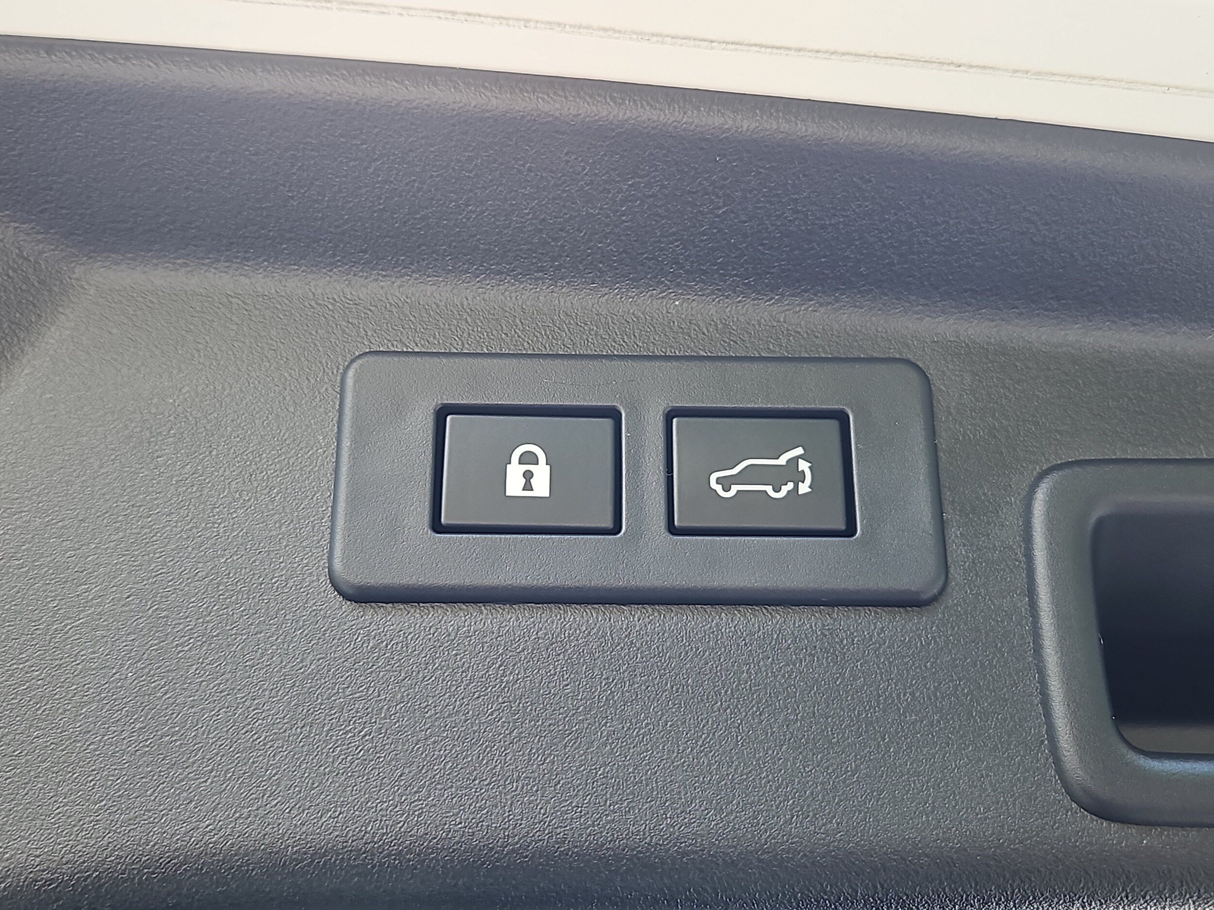 Certified 2026 Subaru Outback Premium AWD/4WD image 12