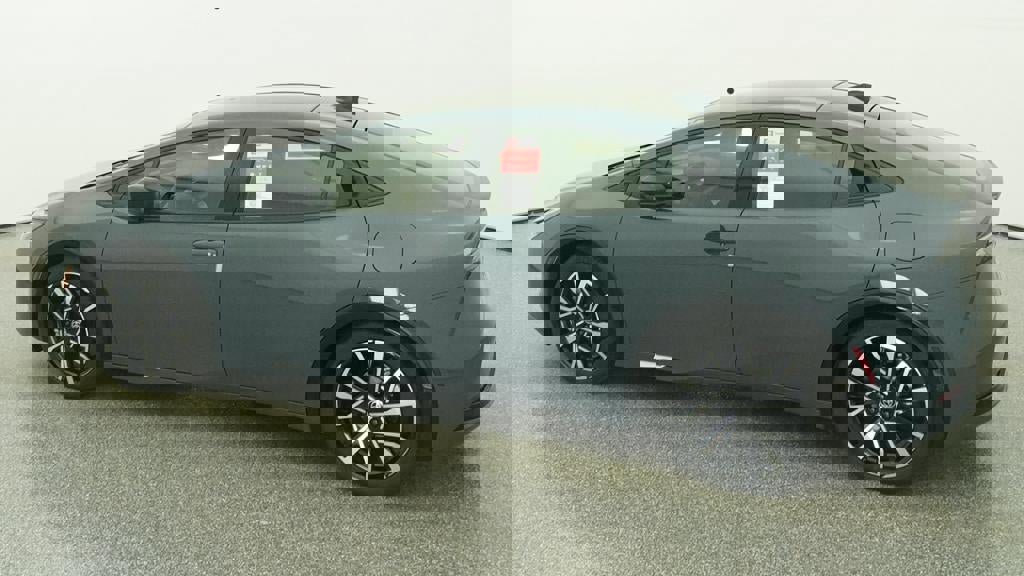 New 2026 Toyota Prius Plug-In Hybrid image 37