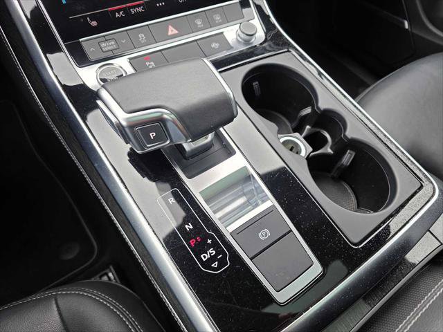 Used 2025 Audi Q7 3.0T Premium Plus AWD/4WD image 34