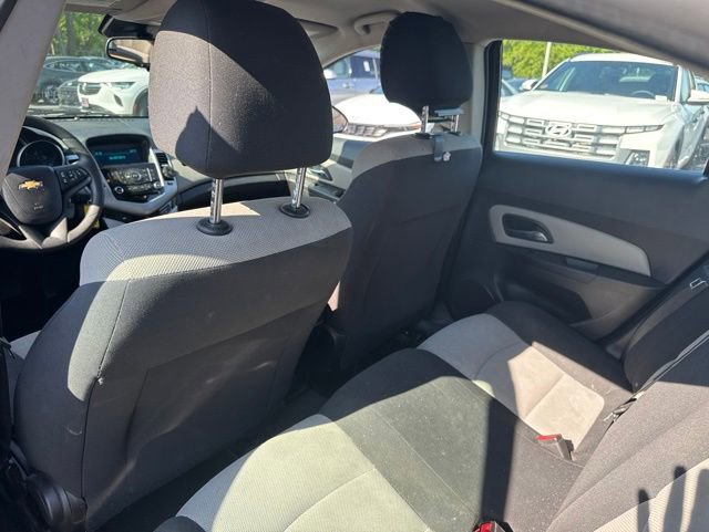Used 2015 Chevrolet Cruze LS FWD image 9