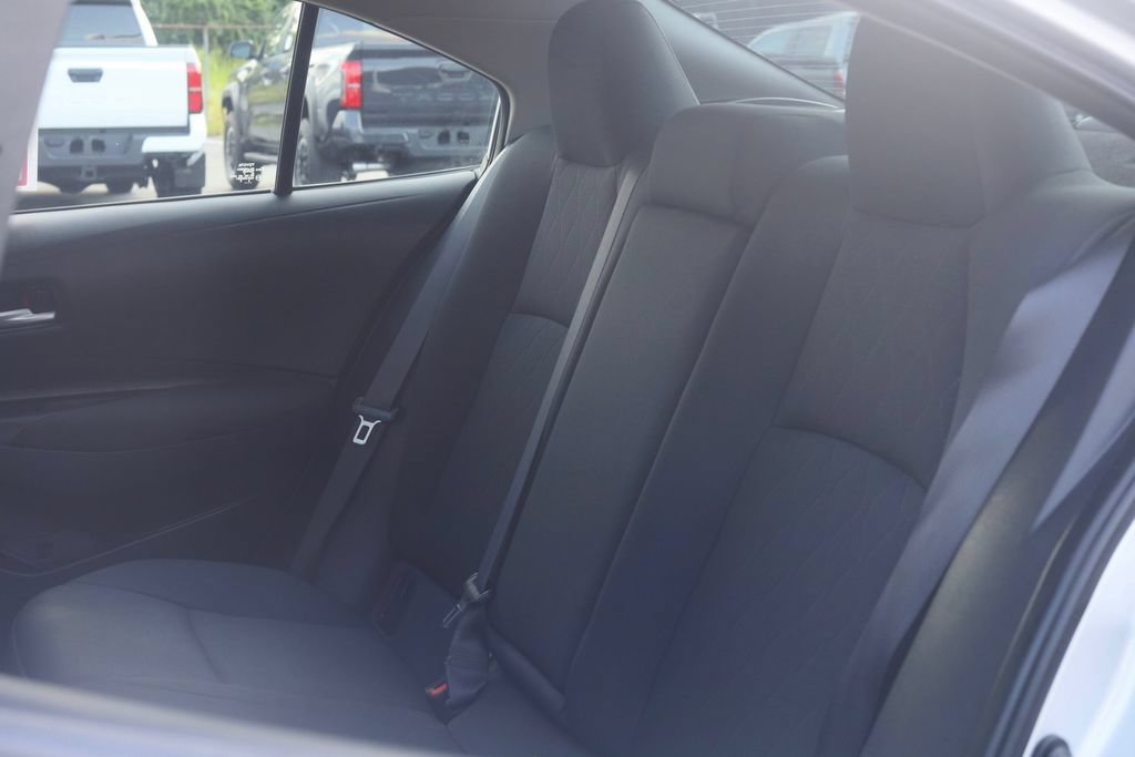 Used 2020 Toyota Corolla LE FWD image 27