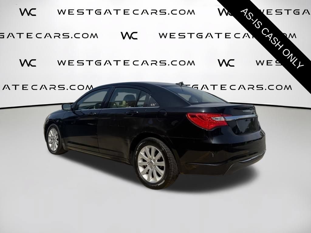 Used 2012 Chrysler 200 Touring FWD image 3