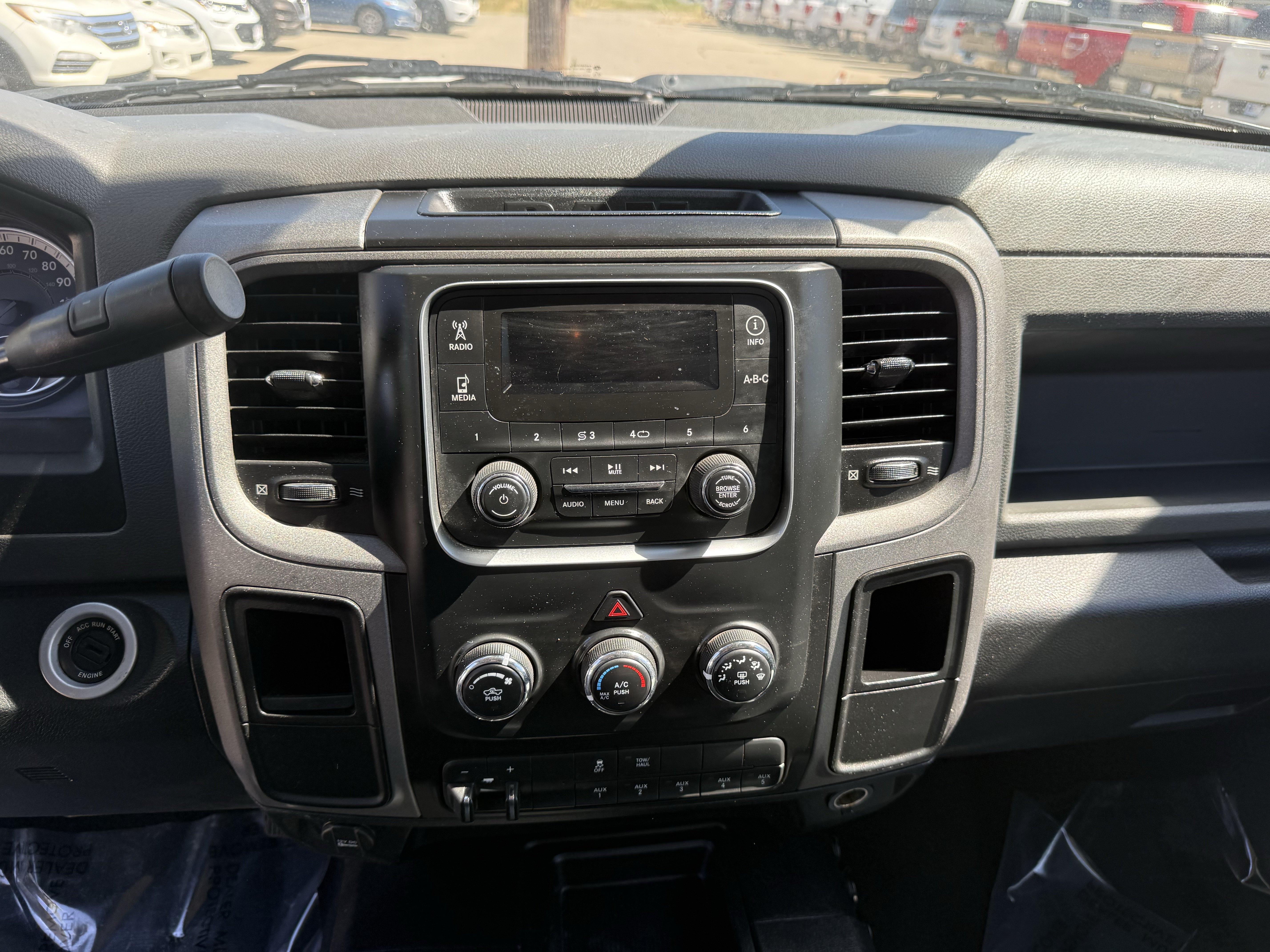 Used 2016 RAM 2500 Tradesman w/ Power & Remote Entry Group AWD/4WD image 13