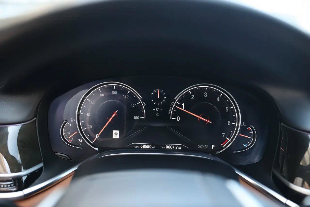 Used 2016 BMW 750i xDrive AWD/4WD image 33