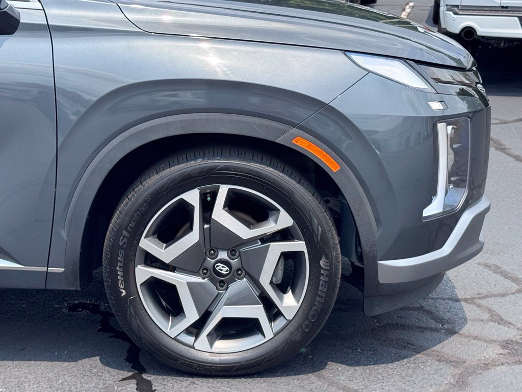 Used 2023 Hyundai Palisade Limited w/ Cargo Package AWD/4WD image 48