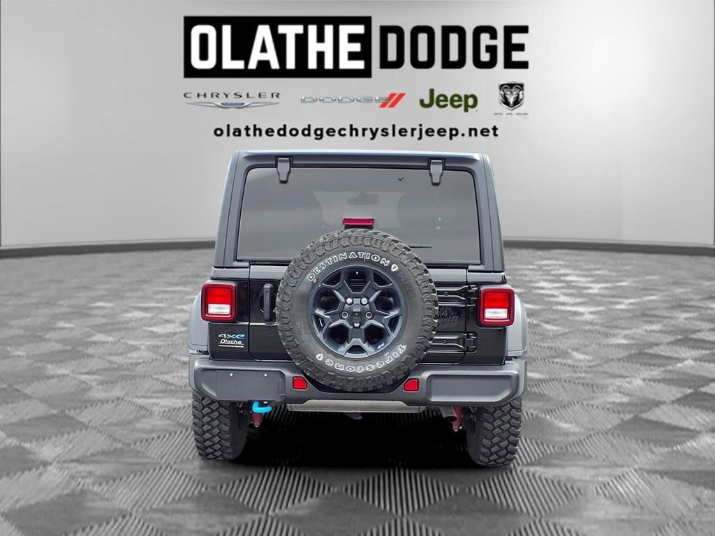Used 2023 Jeep Wrangler Unlimited w/ 8.4" Radio Group AWD/4WD image 26