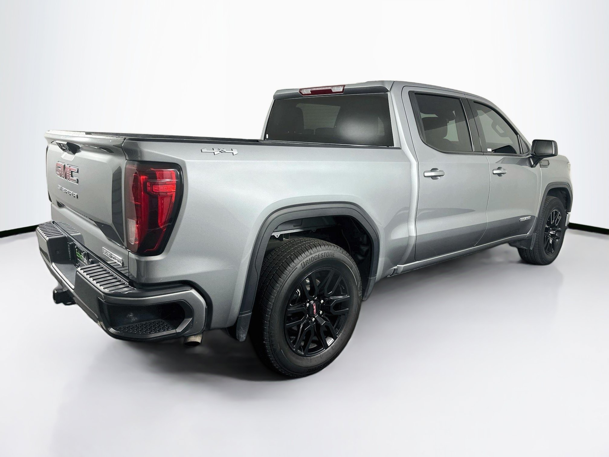 Used 2024 GMC Sierra 1500 Elevation AWD/4WD image 9