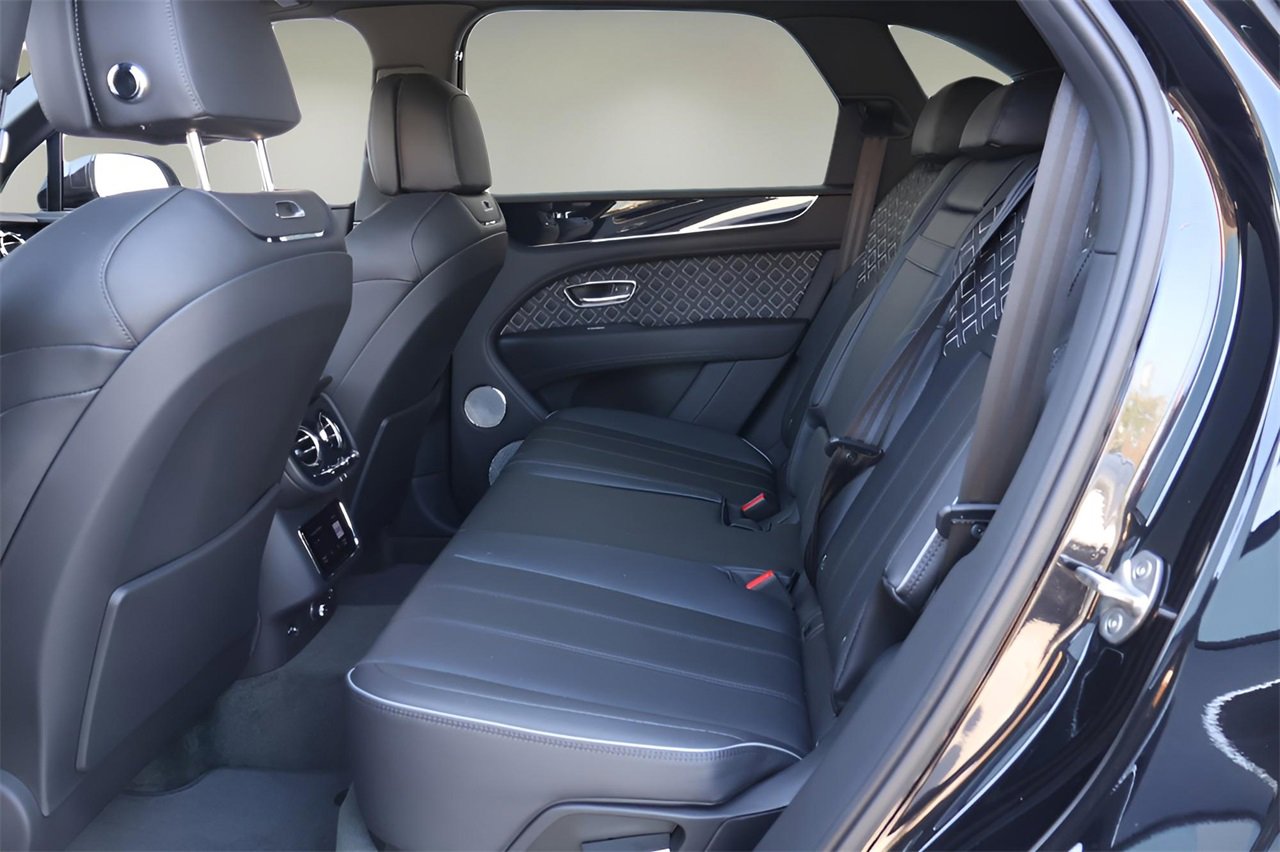 Certified 2023 Bentley Bentayga Speed image 15