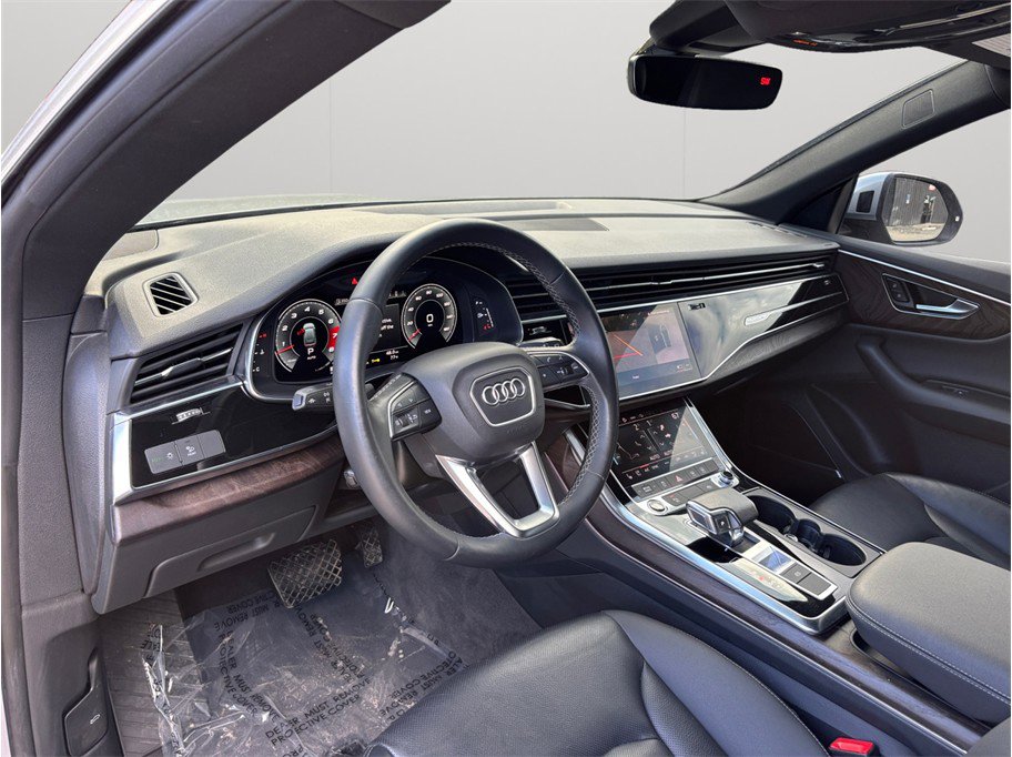 Used 2021 Audi Q8 Premium Plus w/ Premium Plus Package AWD/4WD image 6