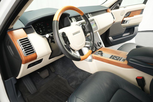 Used 2019 Land Rover Range Rover HSE AWD/4WD image 22