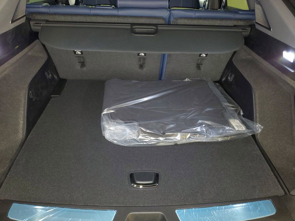 New 2025 Cadillac Optiq Sport 2 image 13