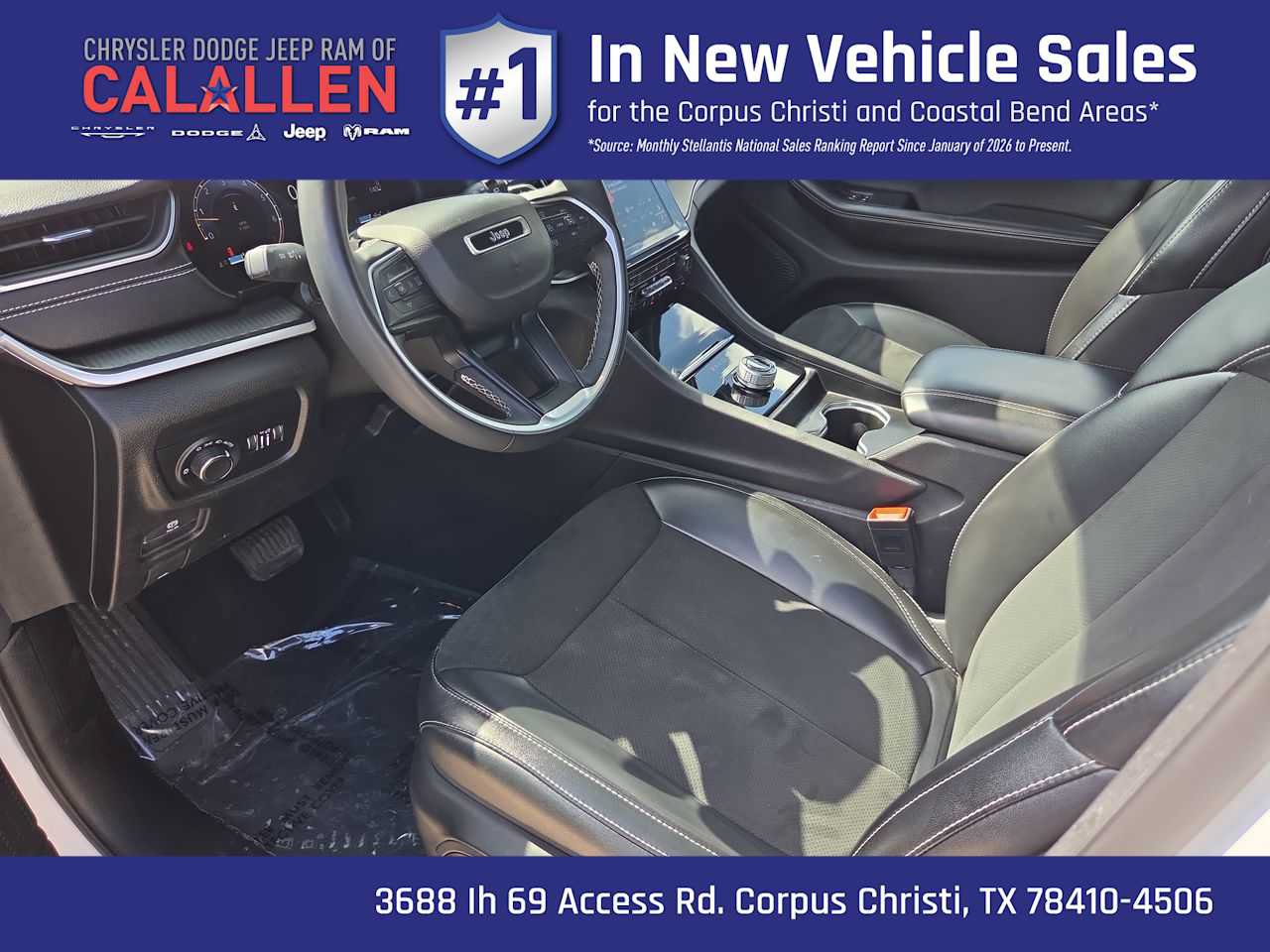 Used 2024 Jeep Grand Cherokee Altitude AWD/4WD image 10