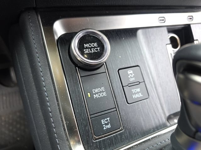 Used 2026 Lexus GX 550 w/ Accessory Package (2T) AWD/4WD image 10