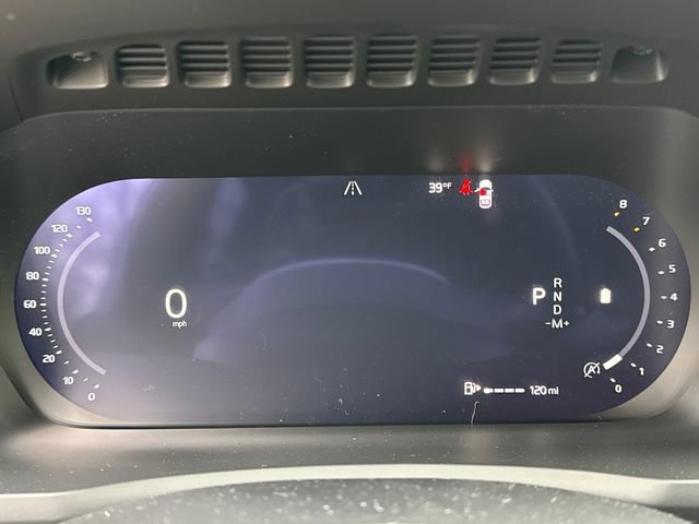 New 2026 Volvo XC90 B6 Plus w/ Protection Package Premier image 14