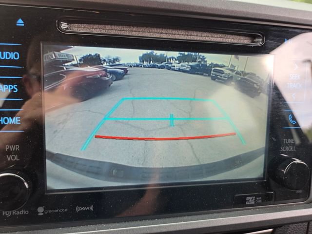 Used 2017 Toyota Tacoma TRD Sport w/ Tow Package image 15