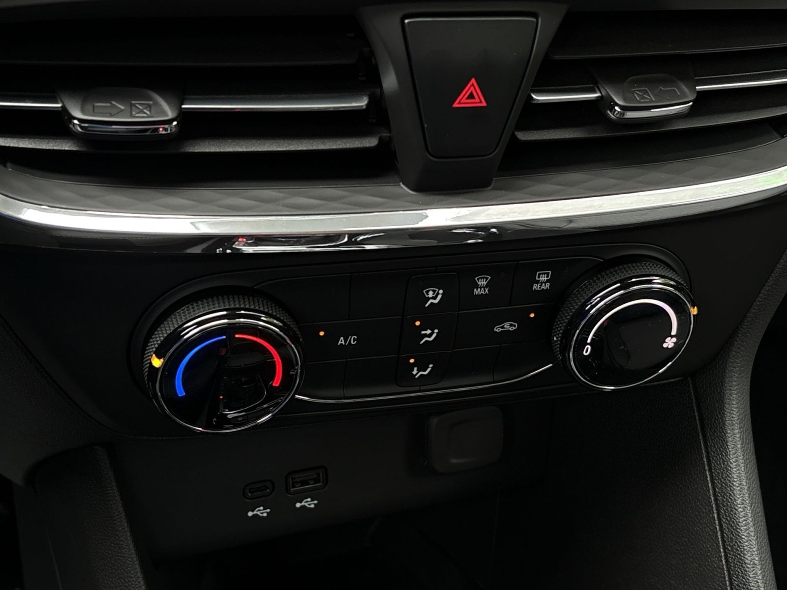 New 2026 Buick Encore GX Preferred FWD image 20