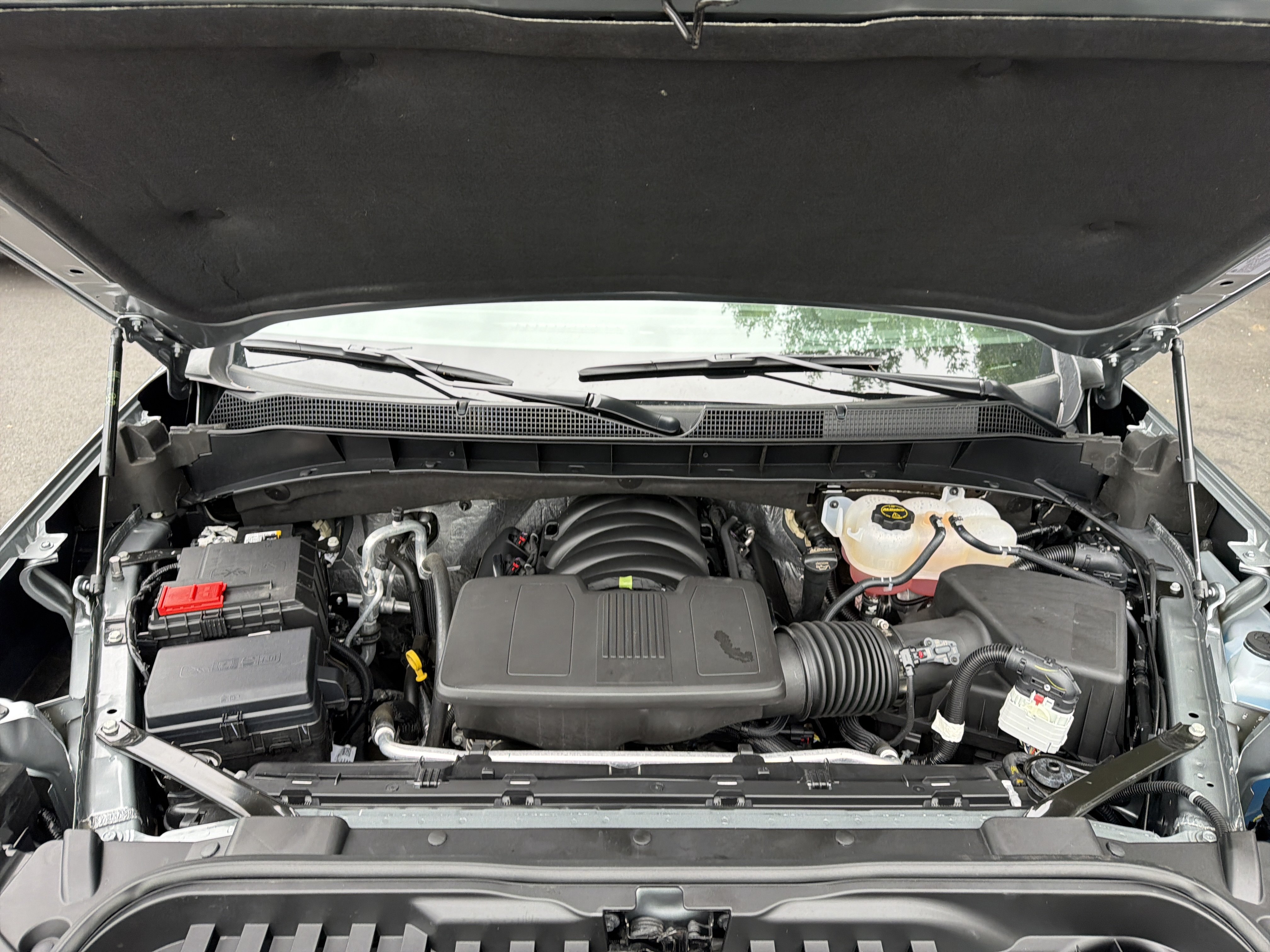 Used 2026 Chevrolet Silverado 1500 LT AWD/4WD image 33