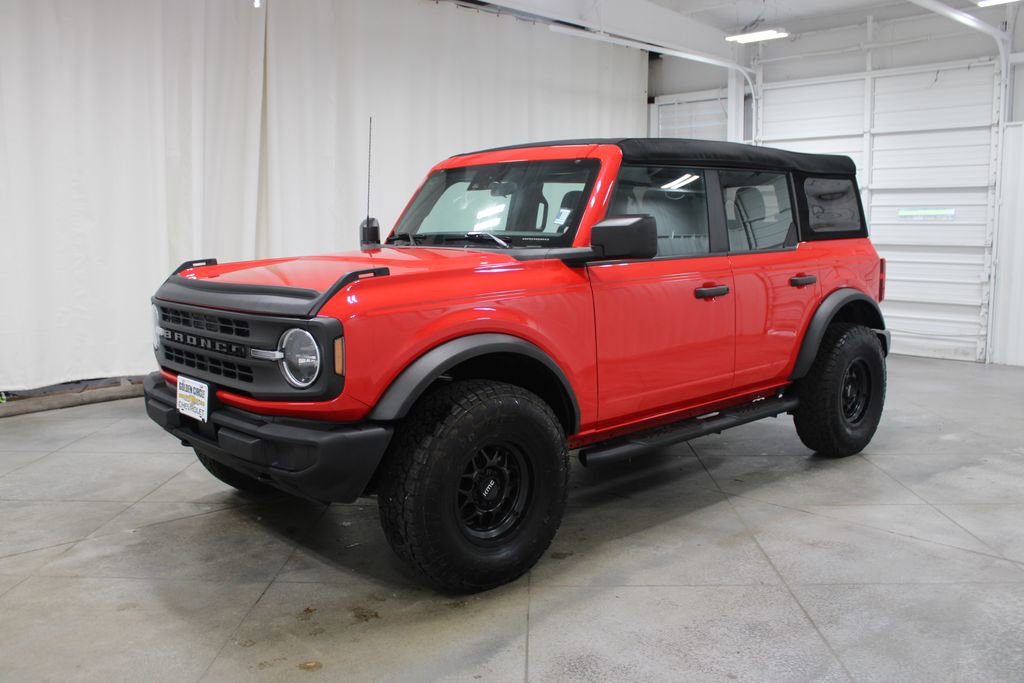 Used 2023 Ford Bronco 4-Door image 4