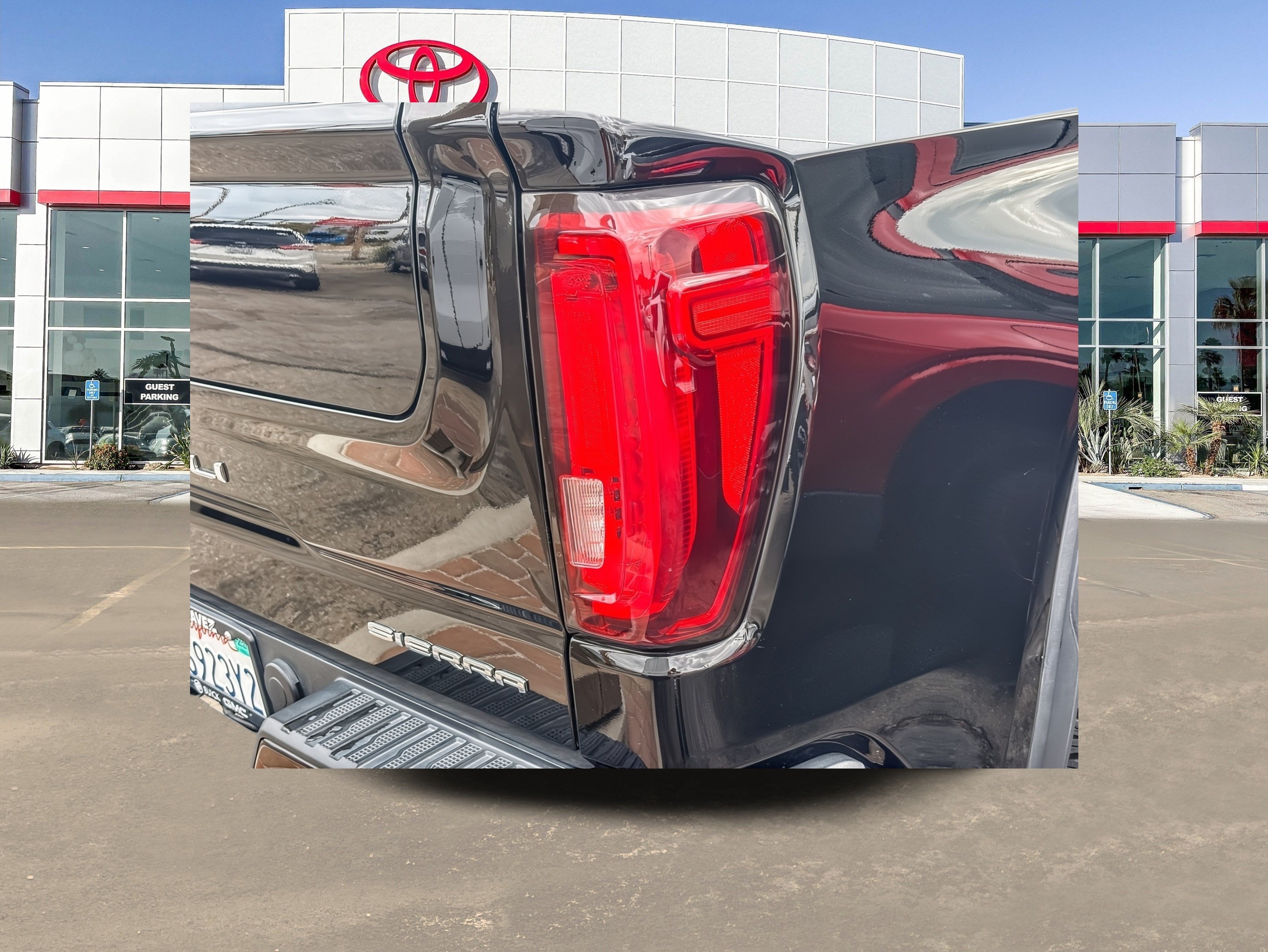 Used 2020 GMC Sierra 1500 Denali AWD/4WD image 7