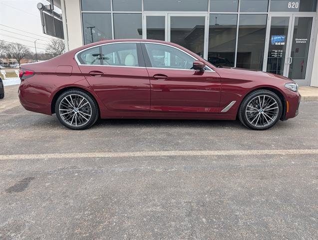 Certified 2023 BMW 530i xDrive w/ Premium Package image 2