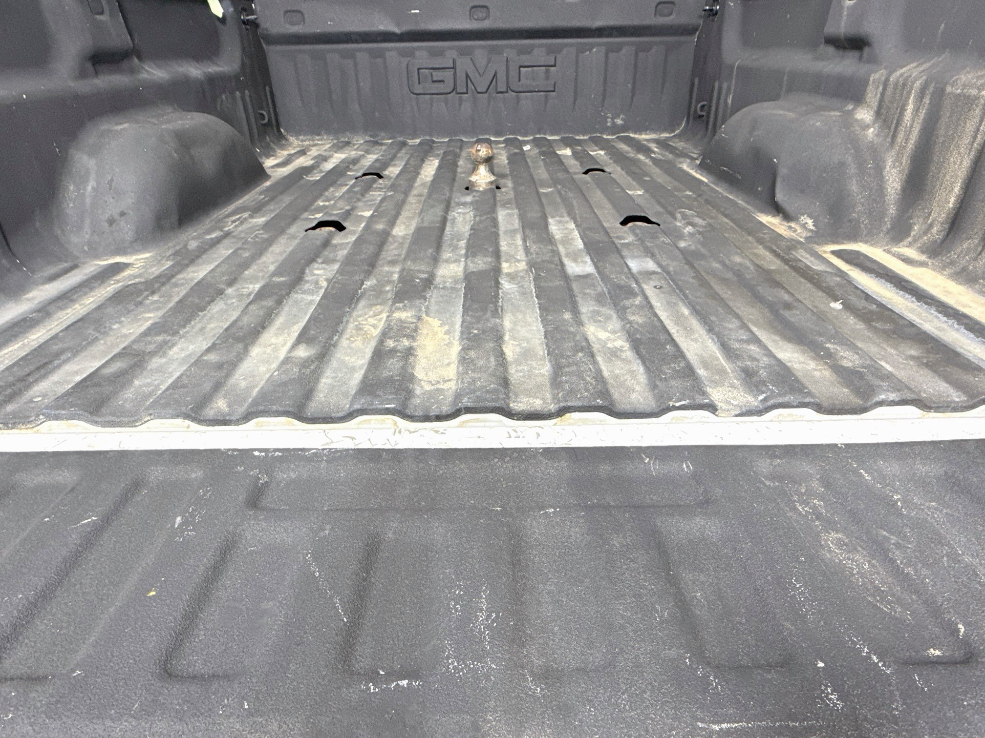 Used 2019 GMC Sierra 2500 SLT w/ Duramax Plus Package AWD/4WD image 26